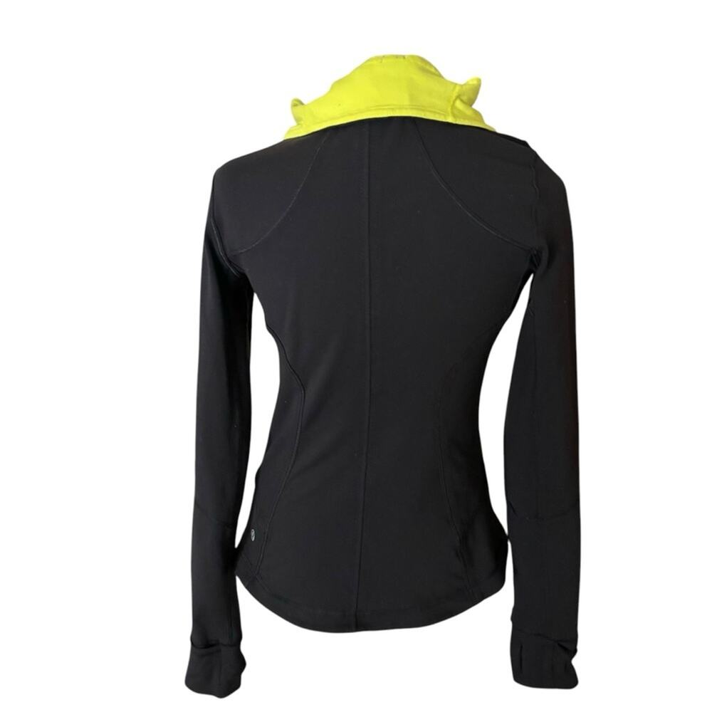 Lululemon Define Form Jacket Pow Stripe - Size 4 … - image 3